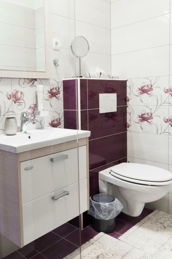Guesthouse & Apartments Pri Stani Zerovnica Buitenkant foto