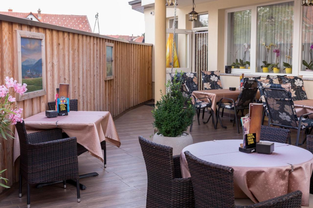 Guesthouse & Apartments Pri Stani Zerovnica Buitenkant foto